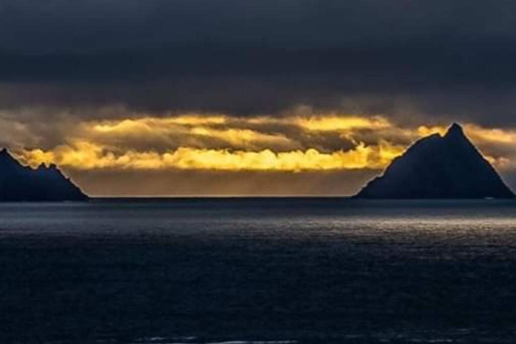 Skellig View Bluebell Rose & The Kerry Cliffs Appartement Portmagee Buitenkant foto