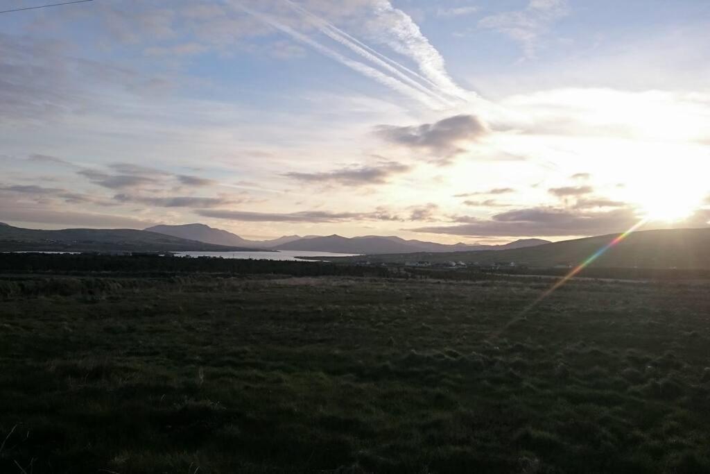 Skellig View Bluebell Rose & The Kerry Cliffs Appartement Portmagee Buitenkant foto