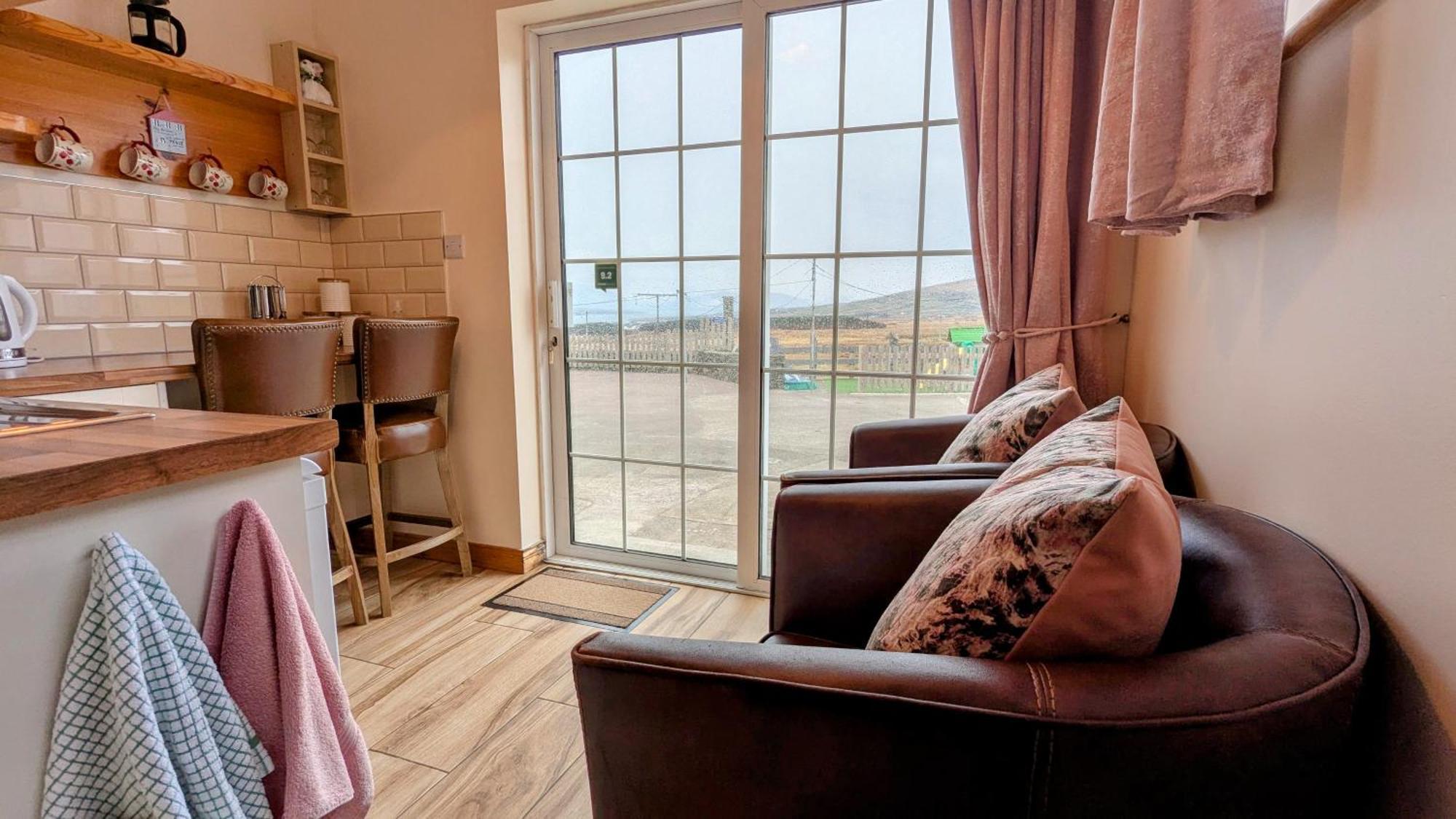 Skellig View Bluebell Rose & The Kerry Cliffs Appartement Portmagee Buitenkant foto